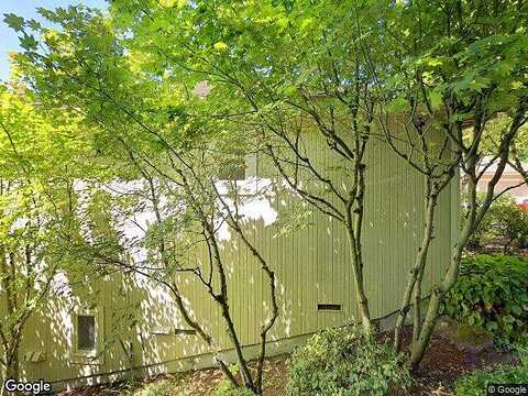 Forest, MERCER ISLAND, WA 98040