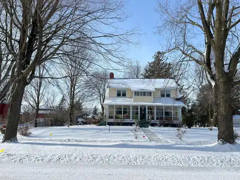 Huron, SPRING VALLEY, MN 55975