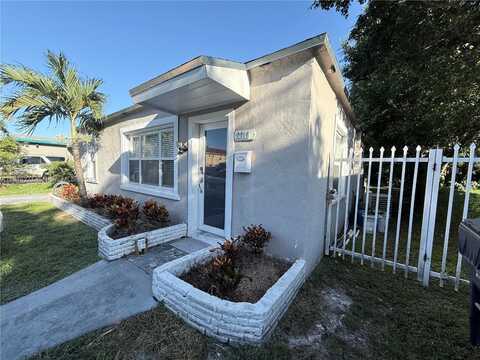 2318 Washington St, Hollywood, FL 33020