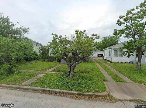 Avenue Q 1/2, GALVESTON, TX 77551