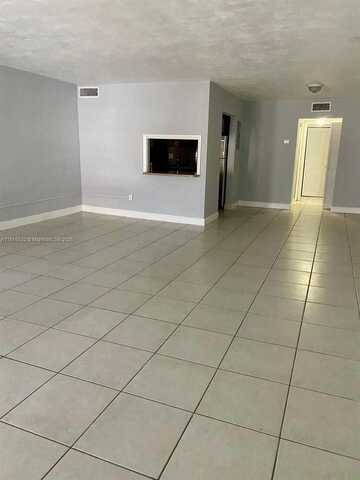 1885 NE 121st St, North Miami, FL 33181