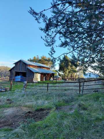 Bissett Station, AHWAHNEE, CA 93601