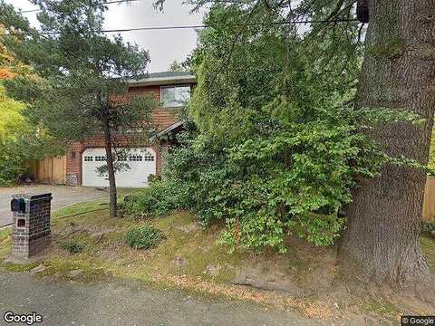 40Th, PORTLAND, OR 97221