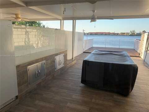 9837 W Okeechobee Rd, Hialeah Gardens, FL 33016