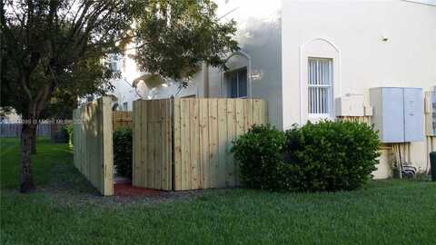 1536 SE 26th St, Homestead, FL 33035