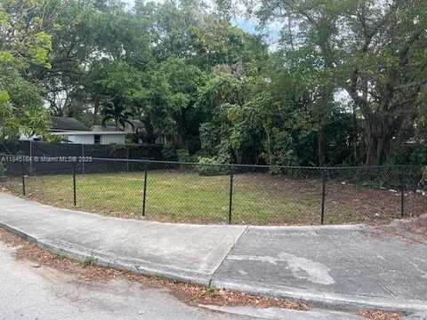 94 NE 56th St, Miami, FL 33137