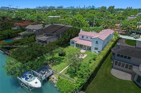 4607 N Meridian Ave, Miami Beach, FL 33140