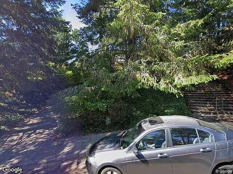 Dellwood, EUGENE, OR 97405