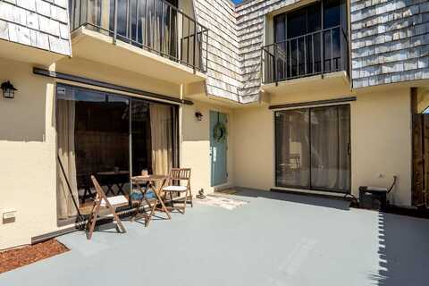 Lake Arbor, PALM SPRINGS, FL 33461