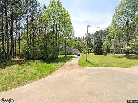 Danyelle, DAWSONVILLE, GA 30534