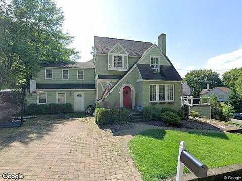 Oak, LEETSDALE, PA 15056