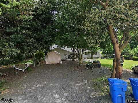 Roberson, WOODLAND, WA 98674