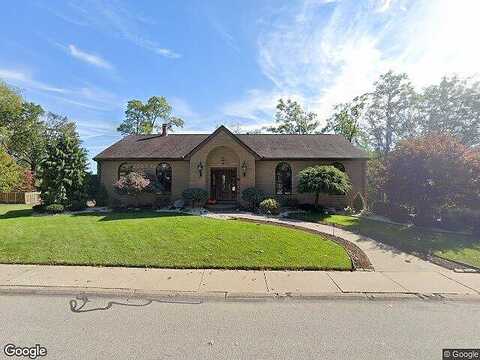 Penhurst, PITTSBURGH, PA 15235