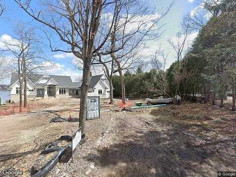 Caroline, WAYZATA, MN 55391