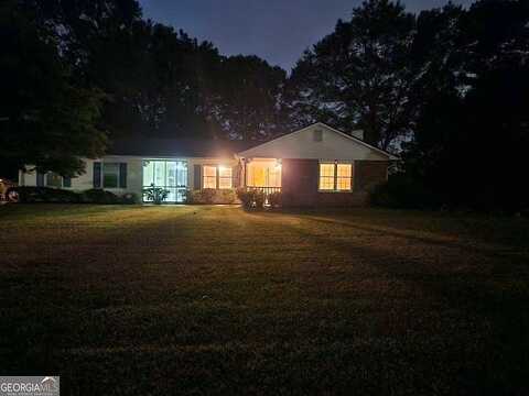 Lariat, ELLENWOOD, GA 30294