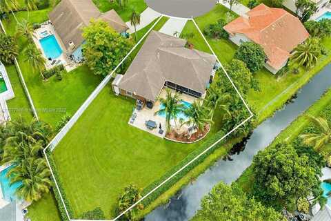 121St, PLANTATION, FL 33323