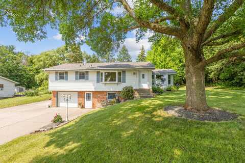 Valley View, MAPLE GROVE, MN 55311