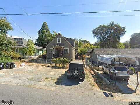 Oak, TUOLUMNE, CA 95379