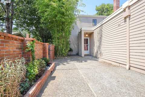Monterey, PORTLAND, OR 97224