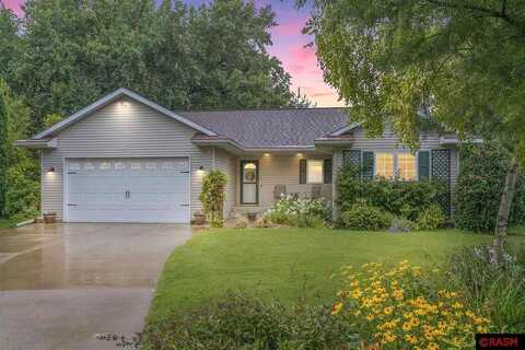 Edgewood, NORTH MANKATO, MN 56003