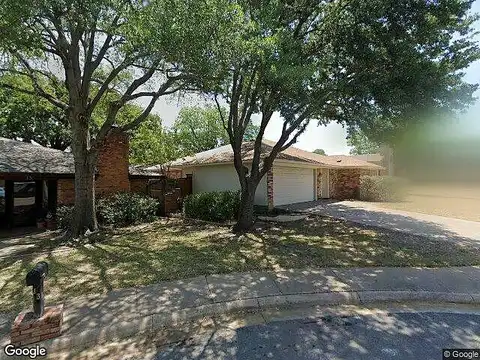 Los Colinas, PANTEGO, TX 76013