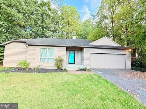Jessica, LEBANON, PA 17046