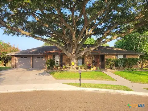 Norwich Glen, VICTORIA, TX 77904