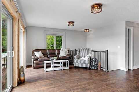 42Nd, CLEAR LAKE, MN 55319