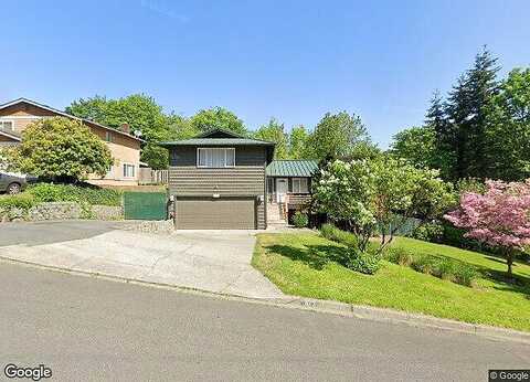 Maclyn, KENT, WA 98030