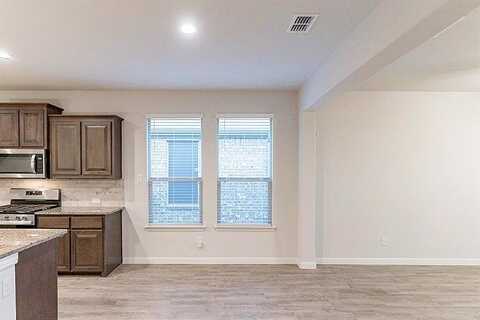 Gillespie, JUSTIN, TX 76247