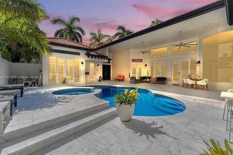 156Th, PEMBROKE PINES, FL 33027