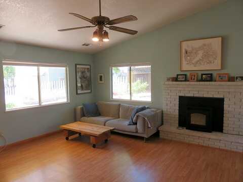 Peek, MOKELUMNE HILL, CA 95245