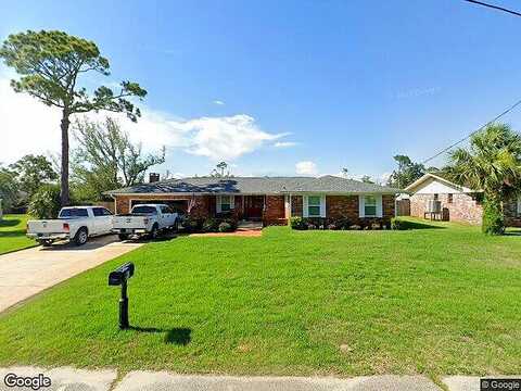 8Th Street, LYNN HAVEN, FL 32444