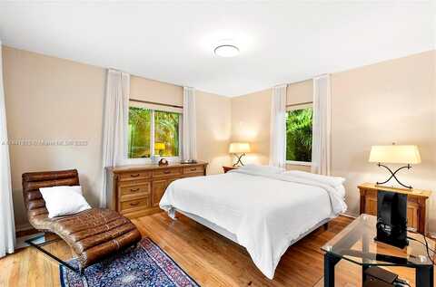 Catalonia, CORAL GABLES, FL 33134