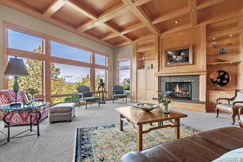 Mariposa, BEND, OR 97703