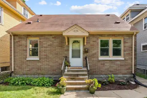 Aurora, SAINT PAUL, MN 55104