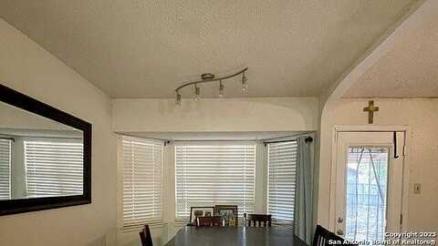 Sunview, SAN ANTONIO, TX 78238