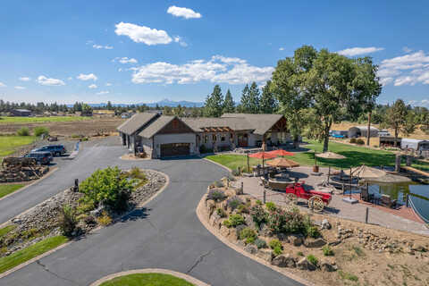 Ward, BEND, OR 97702