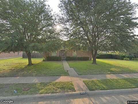 Boxwood, LANCASTER, TX 75146