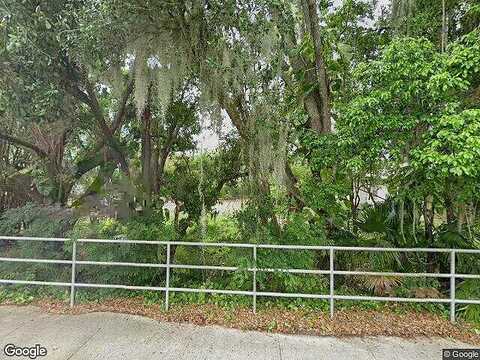 Simmons, ORLANDO, FL 32812