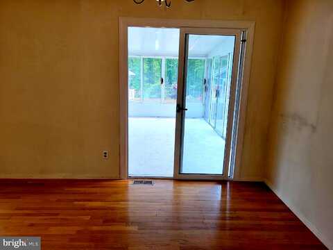 Twinbrook, FAIRFAX, VA 22032