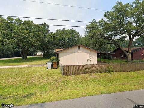 Millie, MILTON, FL 32571