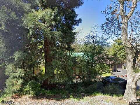 5Th, JACKSONVILLE, OR 97530