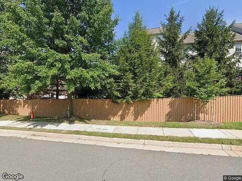 Timber Log, FAIRFAX, VA 22030