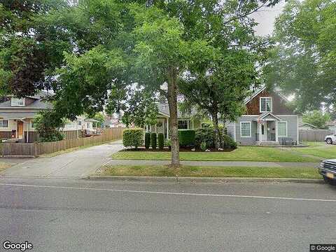 7Th, PUYALLUP, WA 98371