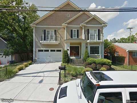 17Th, ARLINGTON, VA 22207