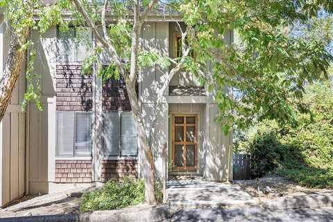 Ravenwood, ASHLAND, OR 97520