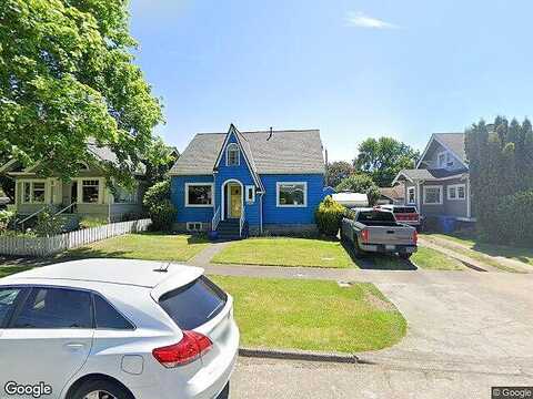 7Th, PUYALLUP, WA 98371