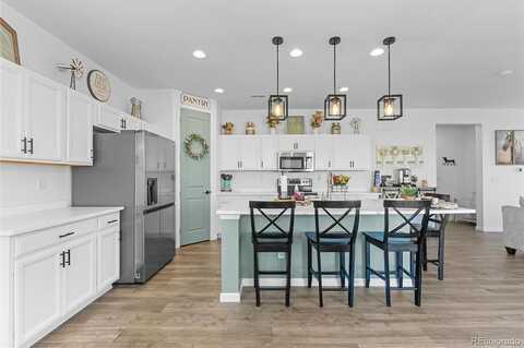 6Th, AURORA, CO 80018