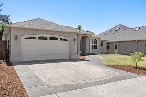 Bellerive, EAGLE POINT, OR 97524